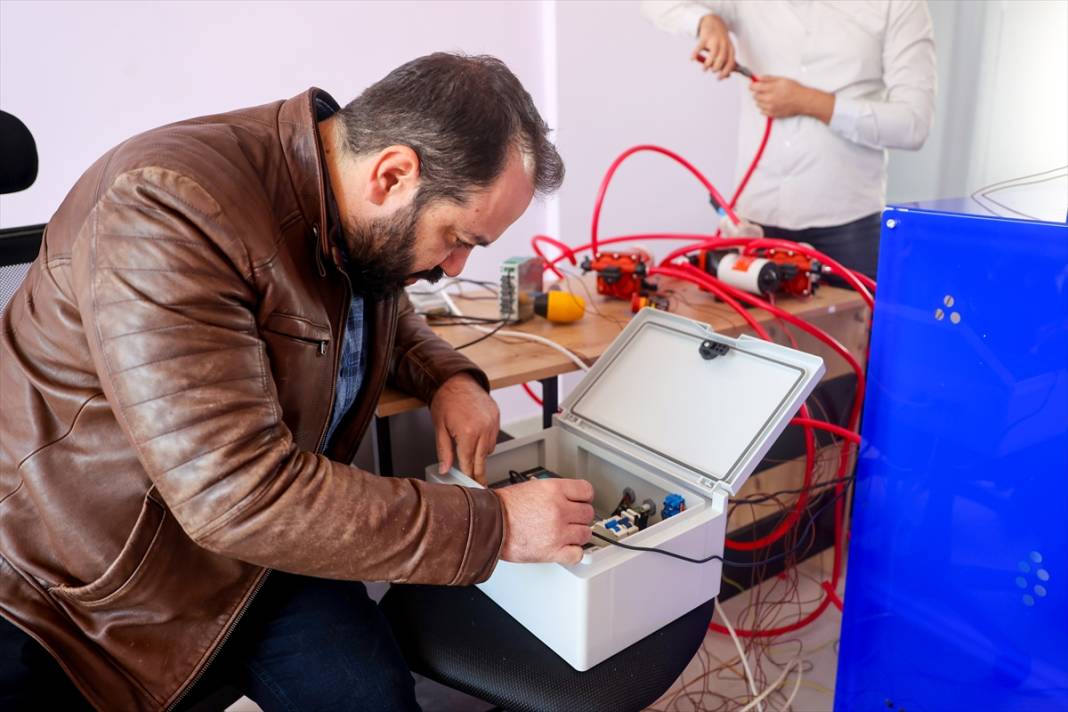 Konya’da üretildi! Birçok rahatsızlığın tedavisinde kullanılacak 2